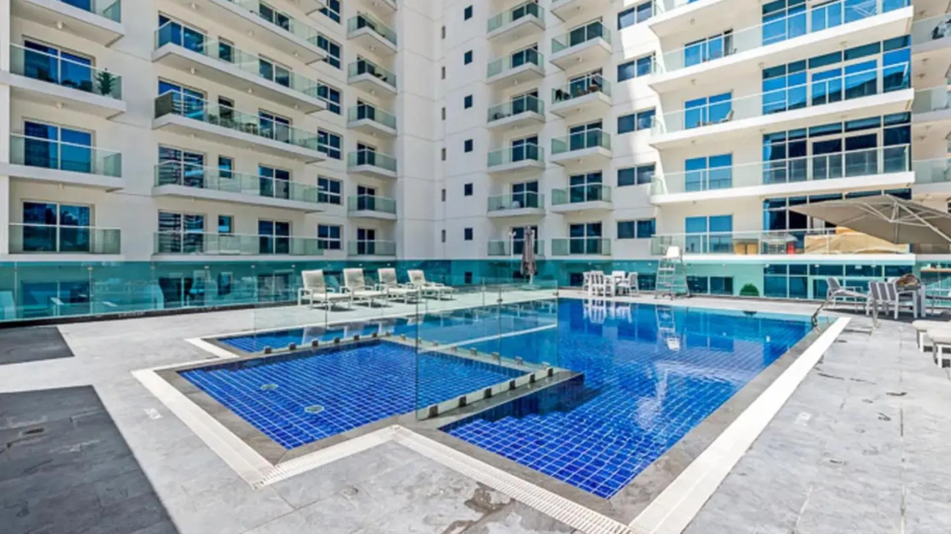 Spacious Studio I City Skyline View I Sleeps 3 Dubai 0*,  United Arab Emirates